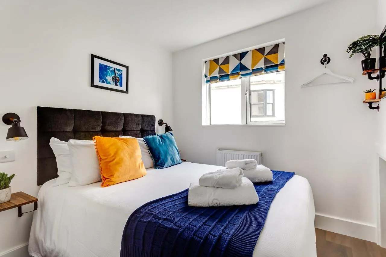 Brighton Laines Apartments - Central Laines Location