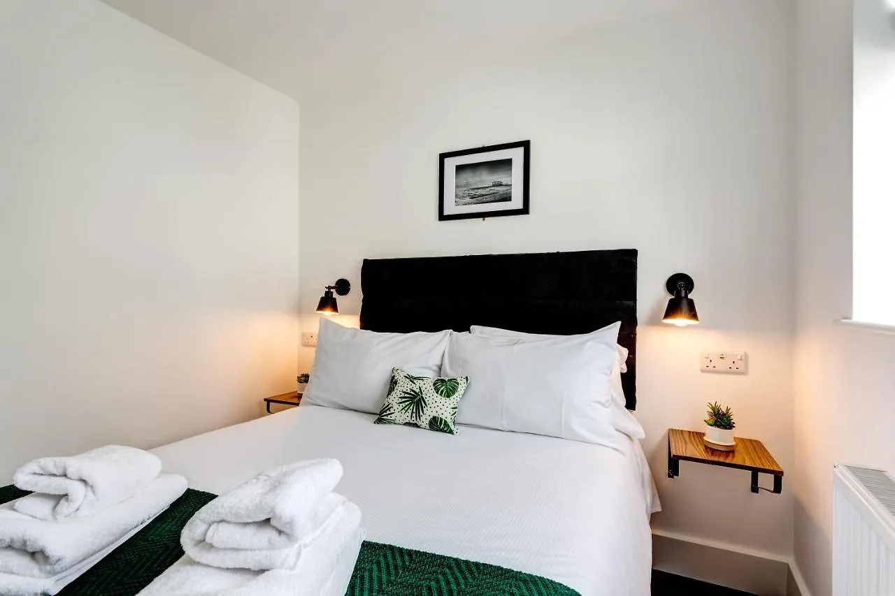Brighton Laines Apartments - Central Laines Location