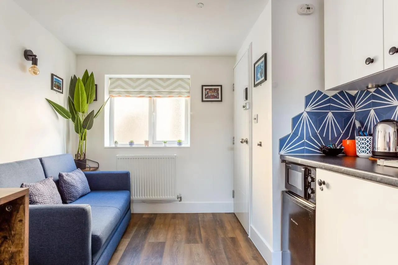 Brighton Laines Apartments - Central Laines Location
